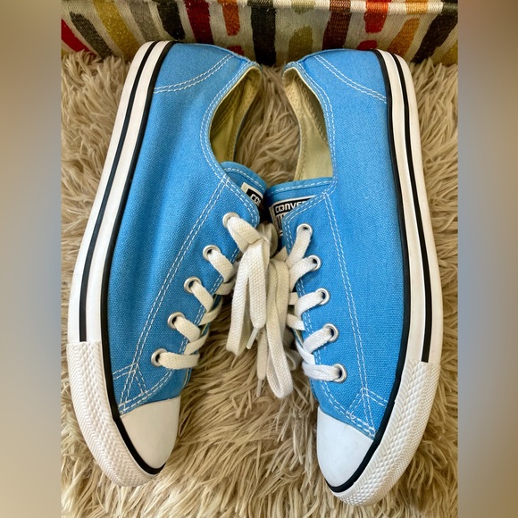 CONVERSE Carolina Blue Sneakers Classic Canvas Design - Picture 3 of 8
